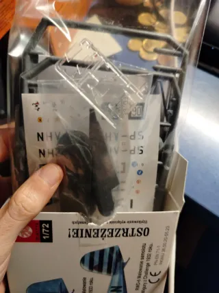 SMER 1/72 MiG-21R & RWD-6 Model Kits