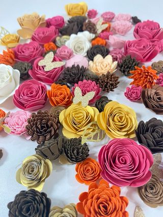 Flores de Papel Decorativas Artesanais