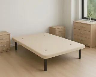 Base tapizada beige y patas negras