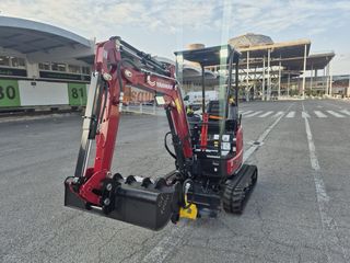 Mini excavadora marca Yanmar VIO17 de 1,7 Tn