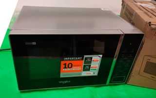 Microondas Whirlpool MWP 203 W Grill 20L