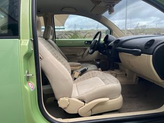 Volkswagen Beetle 2000