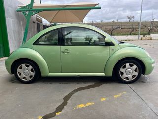 Volkswagen Beetle 2000