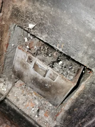 Cocina de leña antigua de hierro