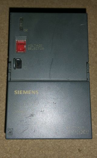 Siemens 6EP1 333-1SL11 Fuente Alimentación 5A
