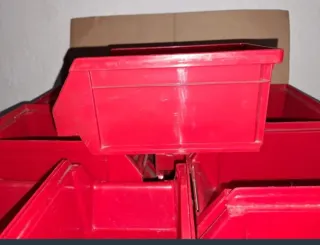 Conjunto Gavetas Rojas Tayg