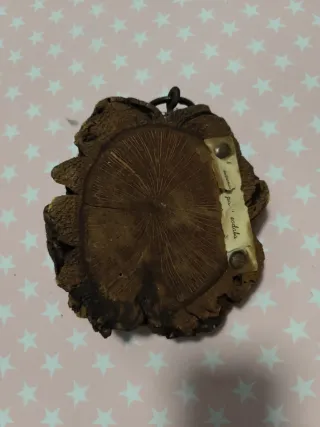 Crucifijo antiguo de madera y metal