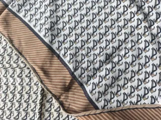 Foulard Fendi seta vintage