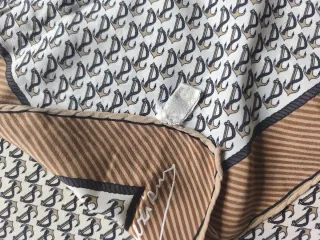 Foulard Fendi seta vintage