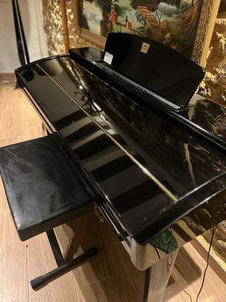 Piano Yamaha Clavinova CVP-409