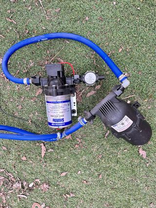 Bomba de agua Shurflo para autocaravana