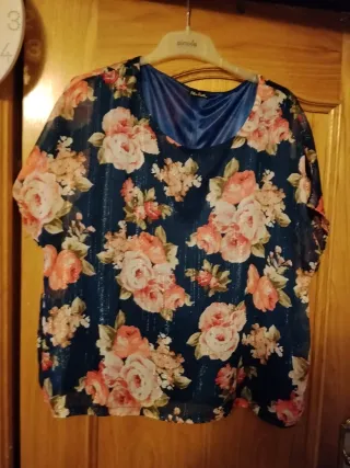 Blusa floral Pilar Prieto