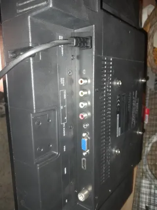 Televisor SCHNEIDER Negro