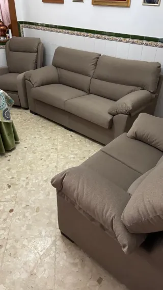 Sofá Cama. Conjunto 3 + 2 plazas. Butaca relax