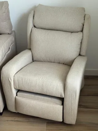 Sofá Cama. Conjunto 3 + 2 plazas. Butaca relax