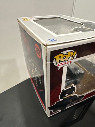Funko pop 282 Batman in batmobile