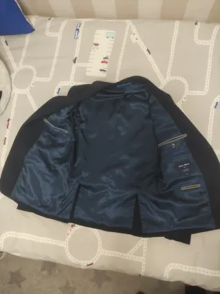 Americana Álvaro Moreno.  Talla 9-10 Azul Mari