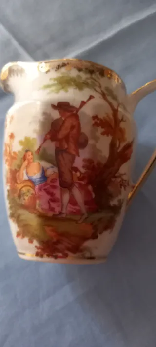 Juego de café porcelana 6 servicios.  Años 50