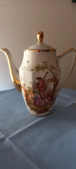 Juego de café porcelana 6 servicios.  Años 50