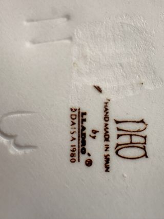 Figura porcelana NAO de Lladró “Es mi muñeca” 1980