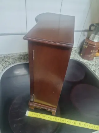 Joyero musical de madera