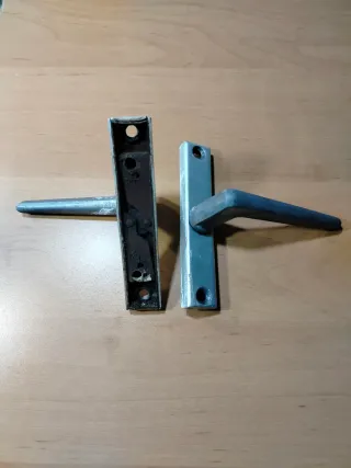 Manivela ventana antigua cremona