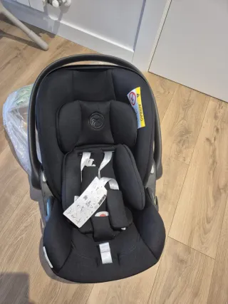 Silla coche (bebe) Cybex Cloud G i-Size Negra