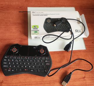 Rii Mini i28C Teclado Inalámbrico Retroiluminado