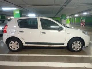 Dacia Sandero  2009 muy buen estado.