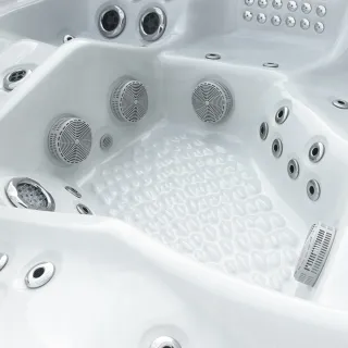 Jacuzzi Miami 220x220 141 jets