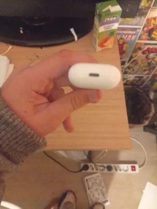 Airpods Apple Blancos (sin caja)