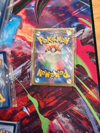Lotto 10 pacchetti Pokemon