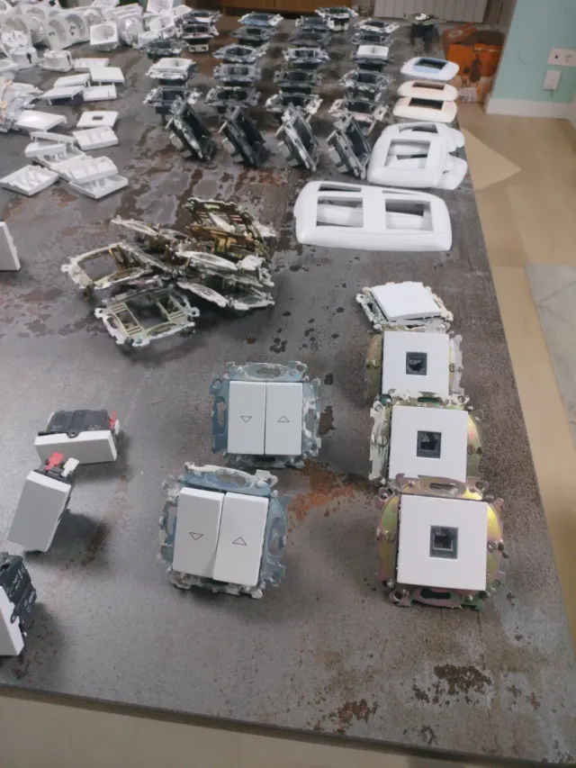 Mecanismos Eunea. Serie SM-100 master