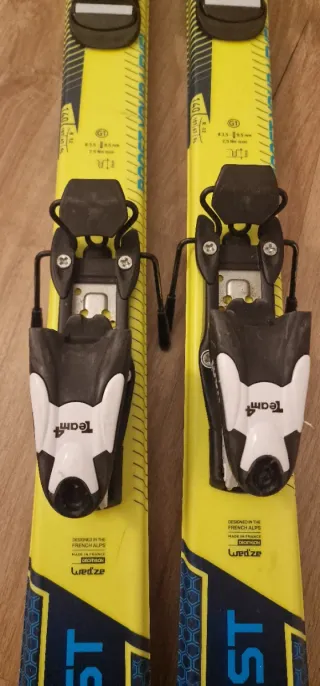 Esquís Wedze Boost 300 140cm + fijaciones