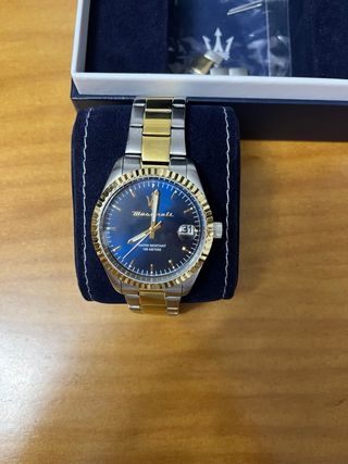 Reloj Maserati Acero y Dorado con Caja