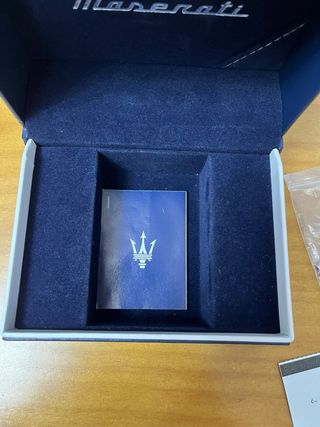 Reloj Maserati Acero y Dorado con Caja