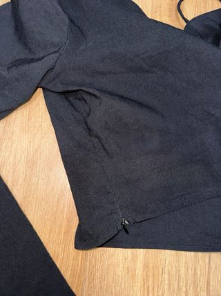 Top Asimétrico Stradivarius – Un solo hombro