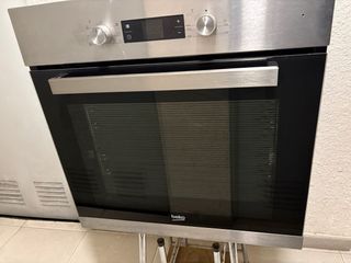 Horno Beko BSE22341X