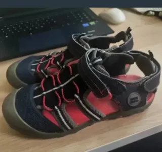 Sandalias deportivas niño talla 39