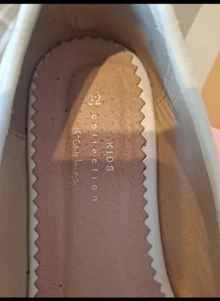 Manoletinas niña blancas con lazo rosa