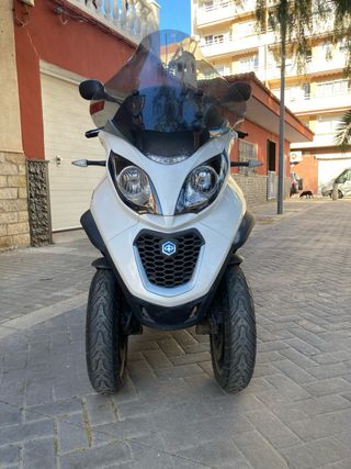 Piaggio MP3