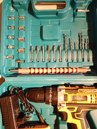 Taladro Percutor/Atornillador Batería