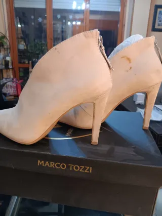 Zapatos Marco Tozzi Beige Talla 38 Tacón.
