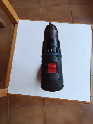 TALADRO BOSCH PERCUTOR PROFESIONAL GSB 18V-55