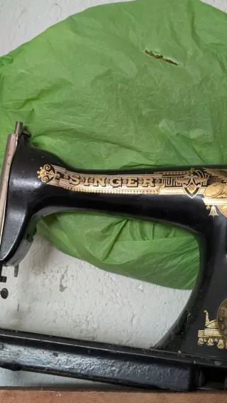 Máquina de coser antigua Singer