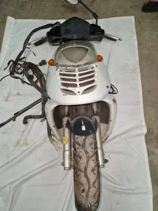 Despiece Delantera Aprilia Sonic.