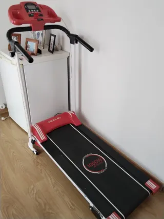 Cinta de Correr Cecotec 1000W