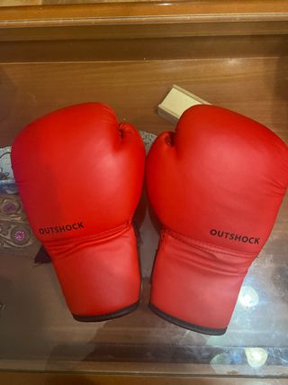 Guantes de boxeo Outshock rojos