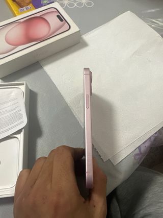 iPhone 15 Rosa