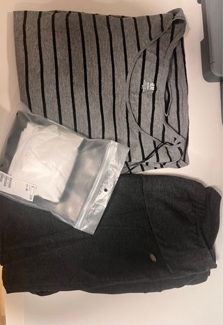 Lote Maternidad H&M: Legging, Camiseta y Bragas Ta